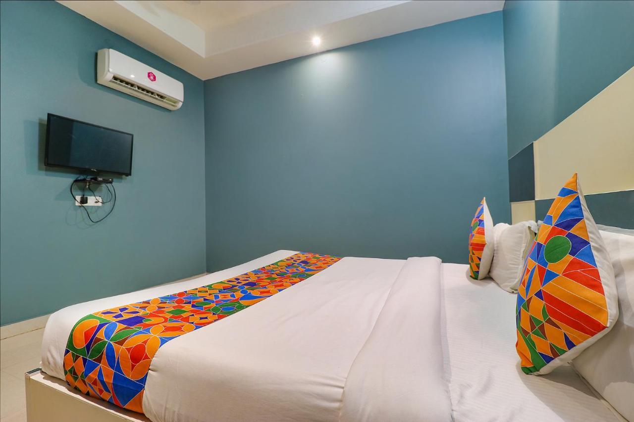 FabHotel Church House Delhi  Exterior foto